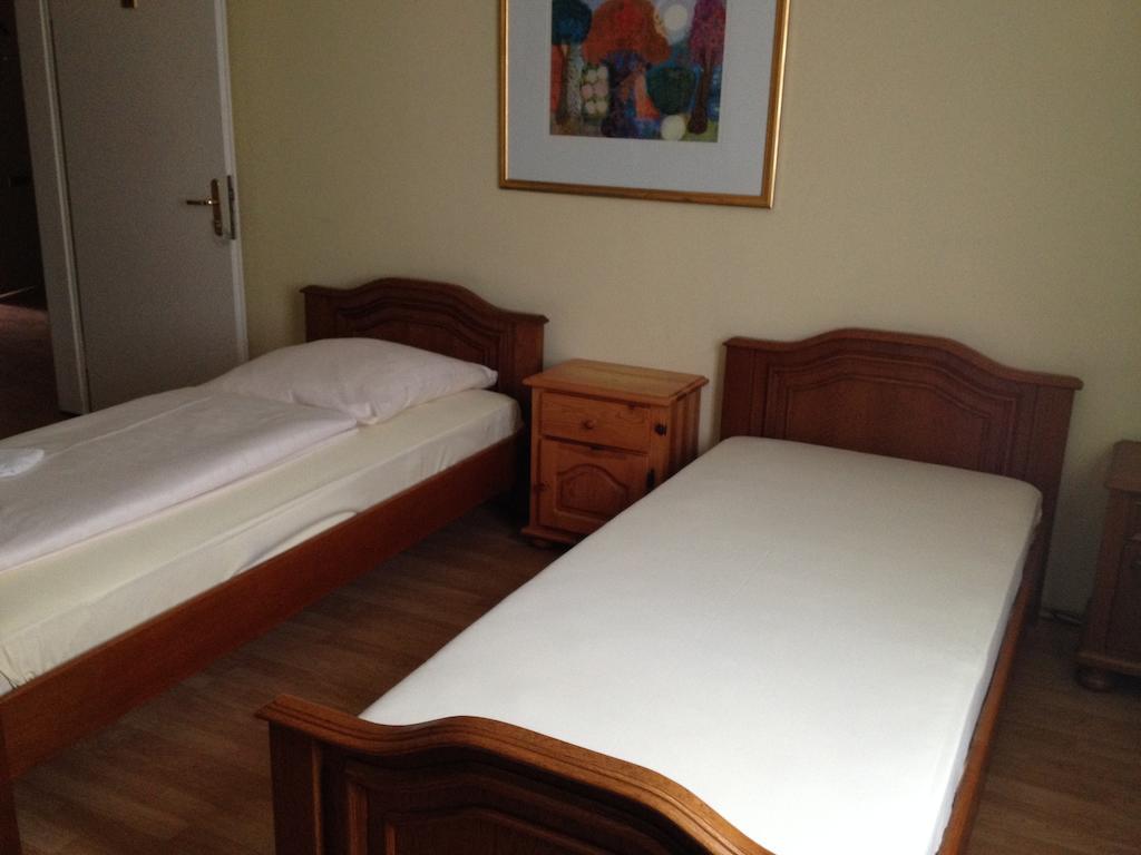 City Hotel Garni Hanóver Habitación foto