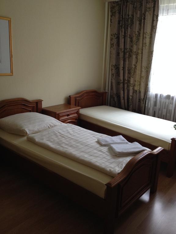 City Hotel Garni Hanóver Habitación foto